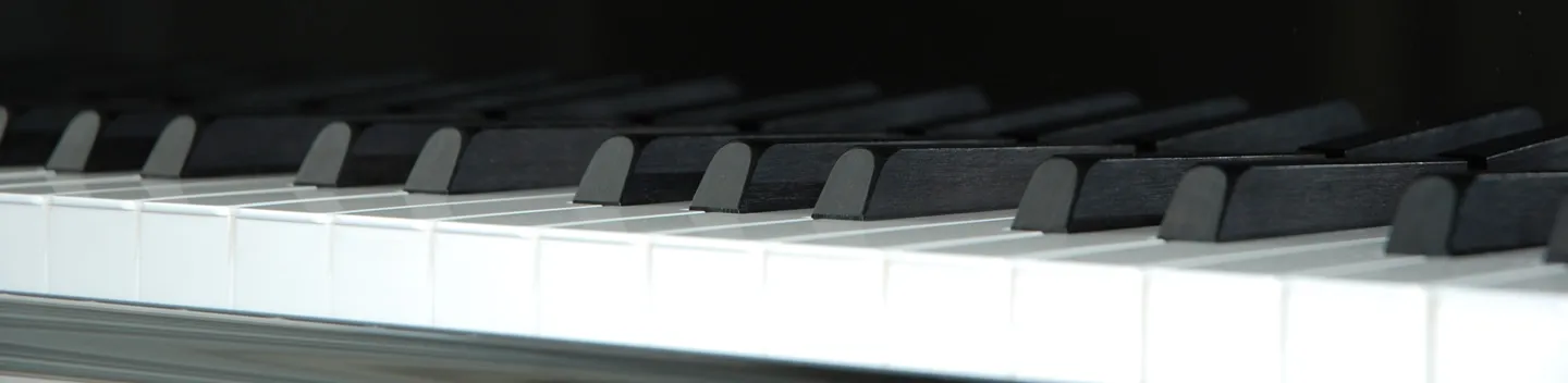 スタインウェイ・グランドピアノ